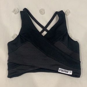 COPY - Gymshark crossover straps padded sports bra